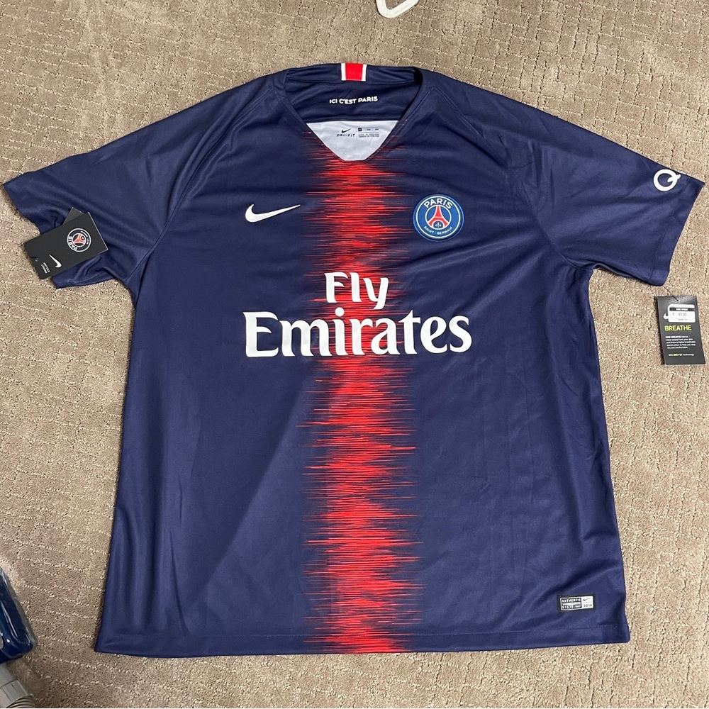 PSG Fly Emirates Neymar Jr Jersey - Size XL NWT